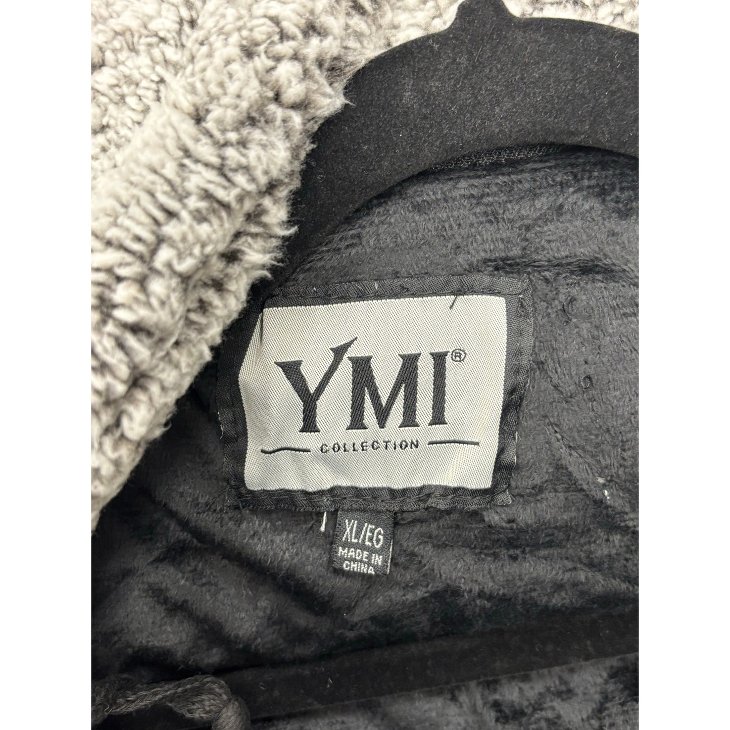 Women’s YMI Collection Black Coat Size XL