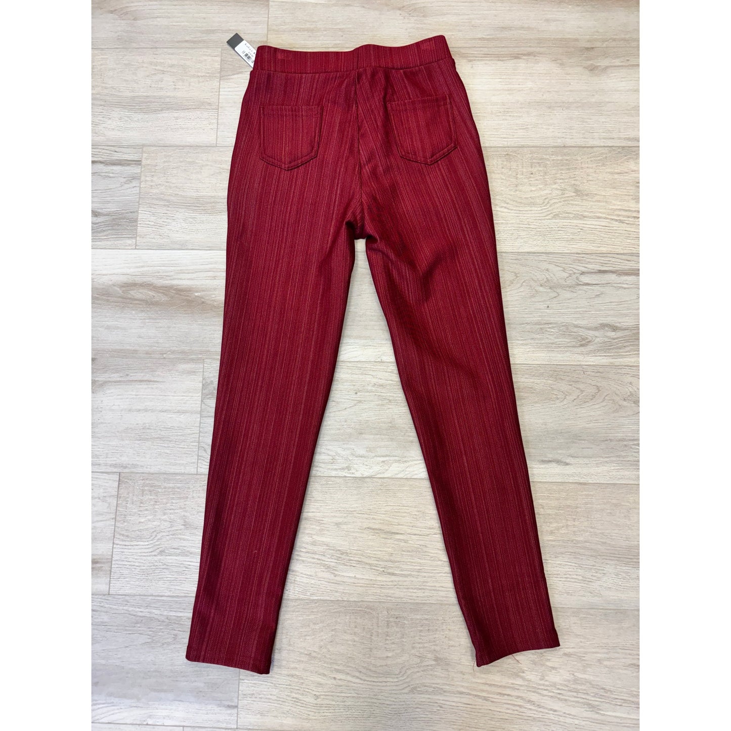 JVINI Women’s Burgundy Pants Size Medium