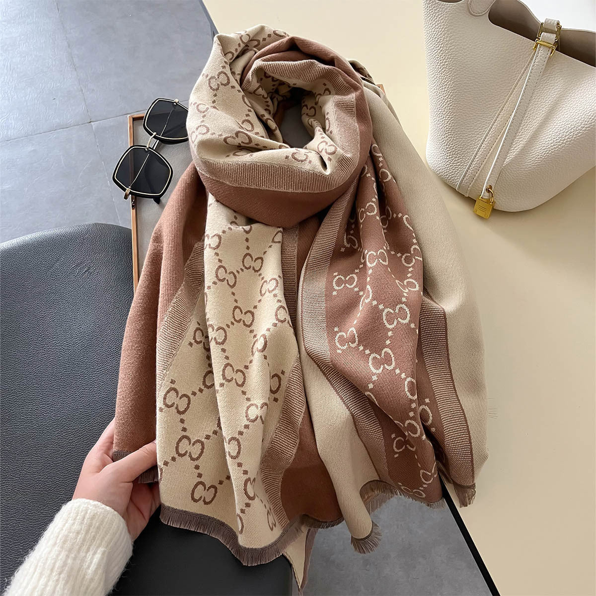 Stitching Contrast Color Scarf Women's Cashmere Warm Shawl